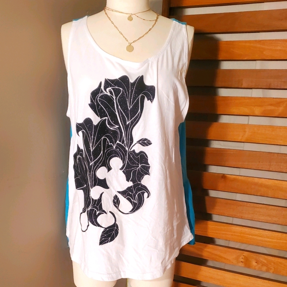 SS0328 XXL White/black/turquoise Disney tank